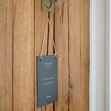 Hotell L'absinthe 3*