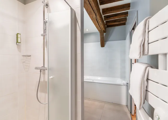 L'absinthe 3* 翁弗勒尔