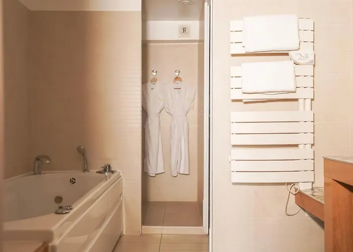 L'absinthe 3* Honfleur